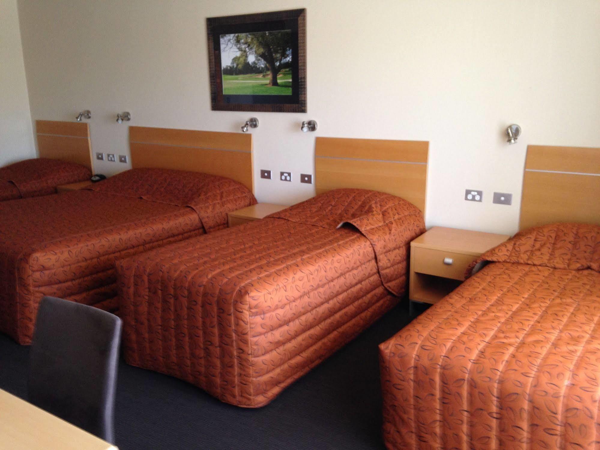 Comfort Inn Clubarham Exterior photo